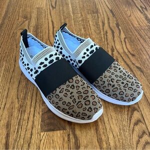 Jolimall Leopard Print Slip-On Sneakers size 10